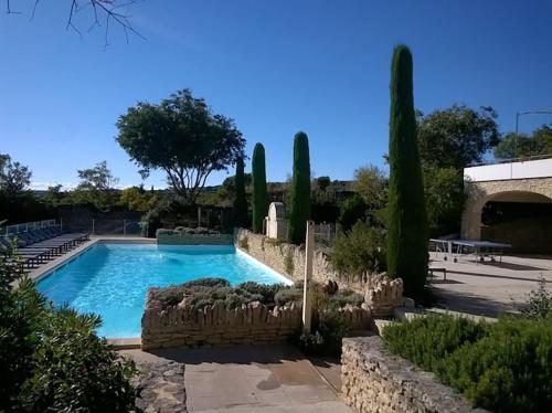 Bastidon avec piscine Gordes Lubéron