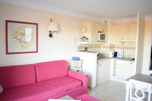 Bastidon with terrace - residence with POOL