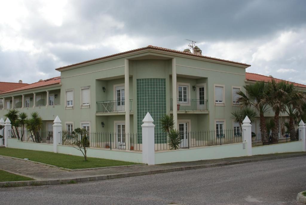 Maison de vacances Beach House Areia Branca Rua Joaquim Marques No-6 , D 2530-235 Praia da Areia Branca