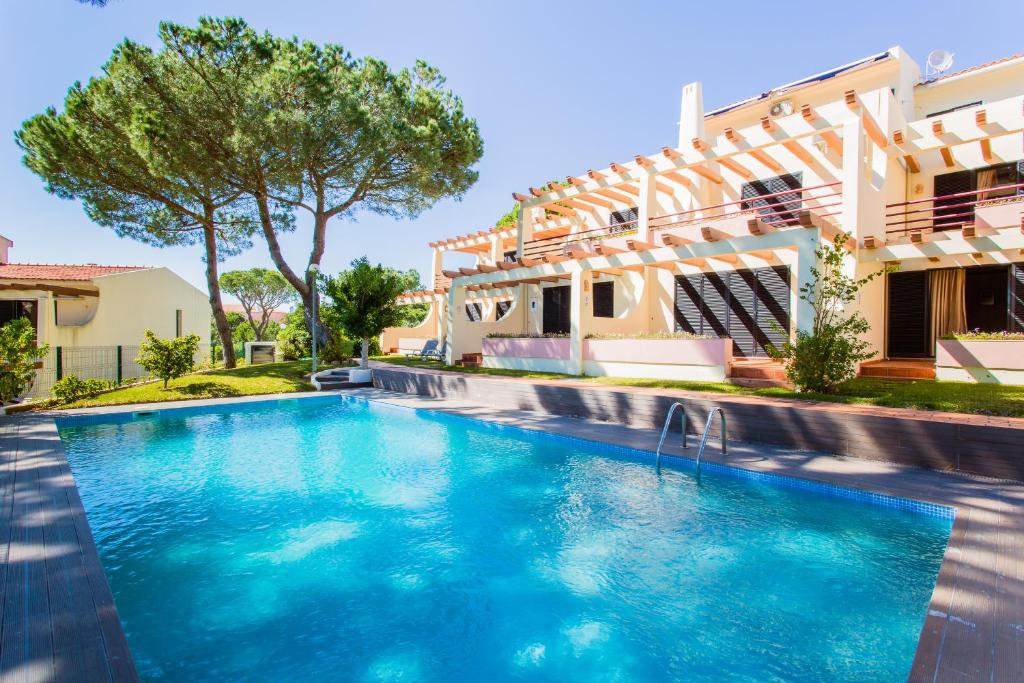 Beach House (Golf) - Falésia/Albufeira 28 Rua Infante Dom Henrique Casa B, 8200-594 Albufeira