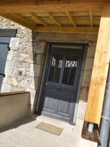 Beautiful 2 bed cottage with swimming pool