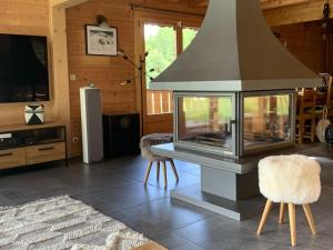 Beautiful 5-bed chalet in Les Carroz d'Araches