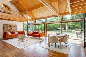 Beautiful country house calm relaxation and leisure - 1h from Paris