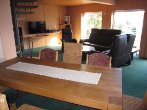 Maison de vacances Beautiful Holiday Home in Schwarzhausen near Forest  99891 Waltershausen Thuringe
