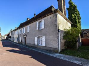 Maison de vacances Beautiful Holiday Home near Forest in Montfaucon  46240 Labastide-Murat Midi-Pyrénées