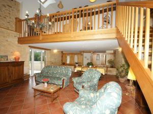 Maison de vacances Beautiful Holiday Home with Pool in Saint Pompont  24550 Saint-Pompont Aquitaine