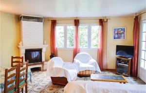 Beautiful home in Athis with 2 Bedrooms