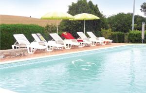Beautiful home in Beauville with 5 Bedrooms, WiFi and Outdoor swimming pool