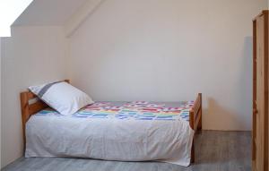 Beautiful home in Begard with 4 Bedrooms and WiFi