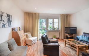 Beautiful home in Berlin with 2 Bedrooms and Internet
