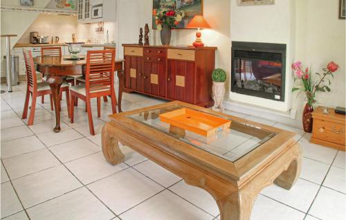 Beautiful home in Beurlay with 2 Bedrooms, WiFi and Outdoor swimming pool