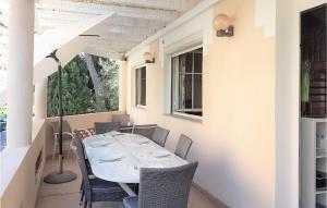 Beautiful home in Cagnes-sur-mer with 2 Bedrooms