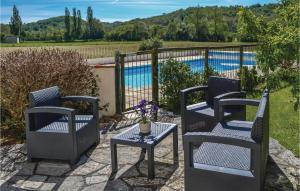 Maison de vacances Beautiful home in Catus with WiFi, Private swimming pool and Heated swimming pool  46150 Catus Midi-Pyrénées