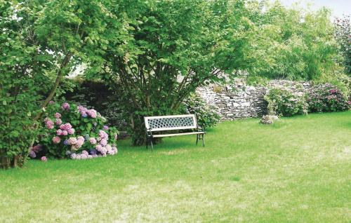 Beautiful home in Chateauneuf du Faou with 5 Bedrooms and WiFi
