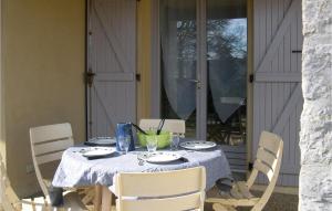 Beautiful home in Chauzon with 2 Bedrooms