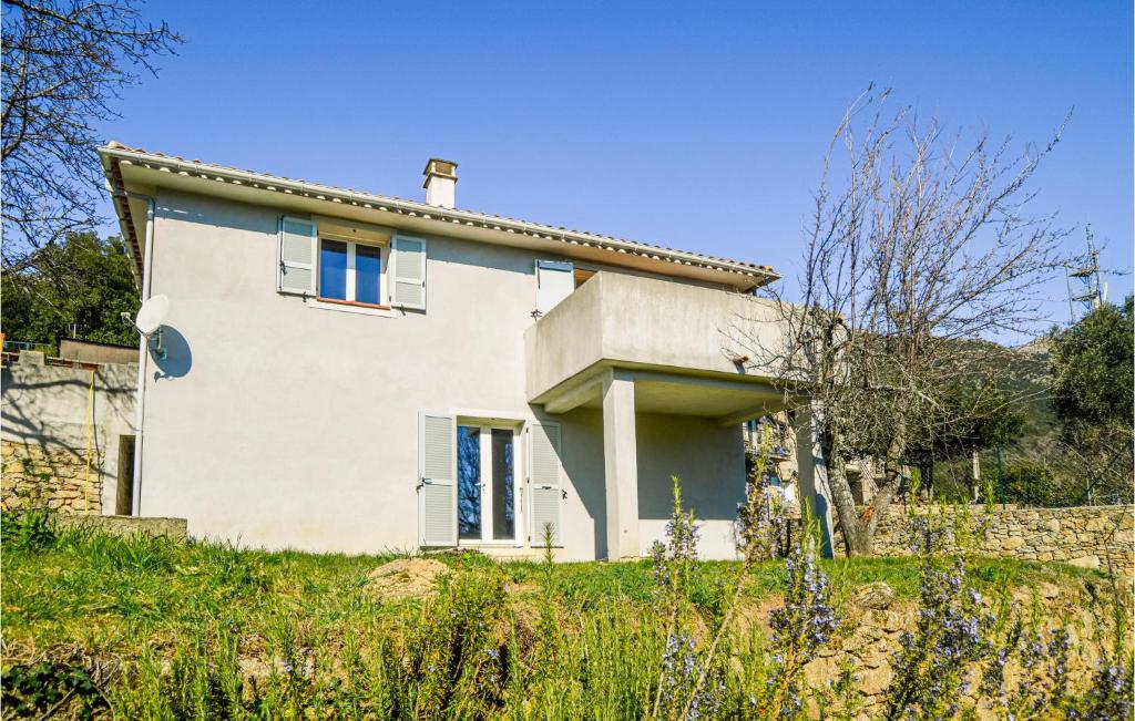 Maison de vacances Beautiful home in Chisa with 1 Bedrooms  20240 Chisa