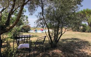 Beautiful home in Clon dAndran with Outdoor swimming pool, WiFi and Private swimming pool