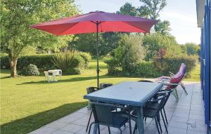 Beautiful home in Concarneau with 4 Bedrooms and WiFi