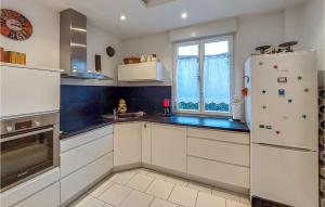 Beautiful home in Erstein with 3 Bedrooms and WiFi