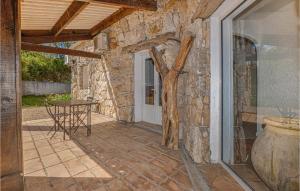 Maison de vacances Beautiful home in Figari with 4 Bedrooms, WiFi and Private swimming pool  20114 Figari Corse