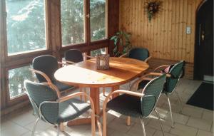 Beautiful home in Gntersberge with 2 Bedrooms and Sauna