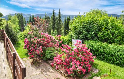Beautiful home in Goldlauter-Heidersbach with 2 Bedrooms, Sauna and WiFi