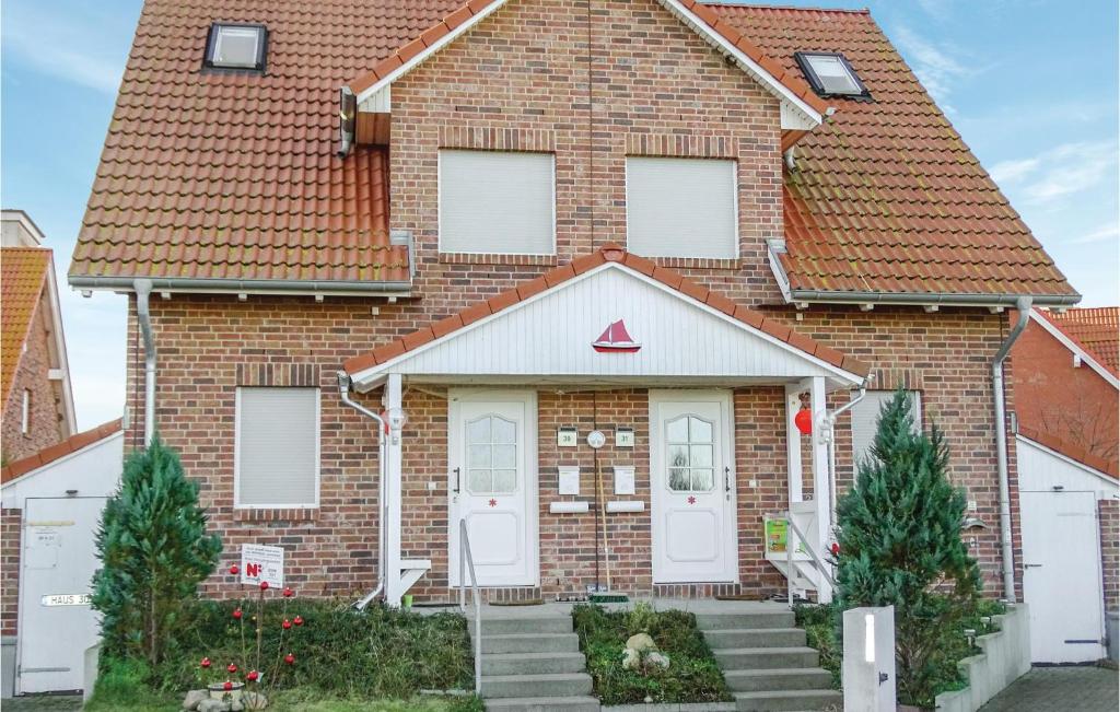 Maison de vacances Beautiful home in Insel Poel-Timmendorf with 3 Bedrooms and WiFi  23999 Timmendorfer Strand