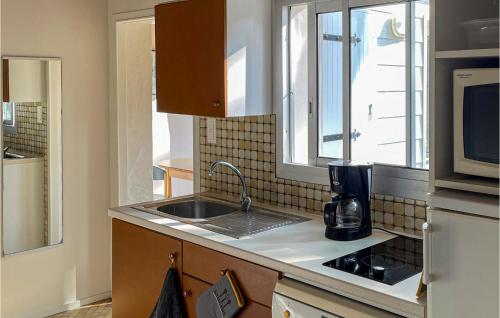 Beautiful home in La Faute-sur-Mer with 2 Bedrooms, WiFi and Outdoor swimming pool