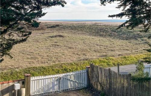 Beautiful home in La Faute Sur Mer with WiFi and 4 Bedrooms