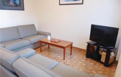 Beautiful home in Le Beny Bocage with 2 Bedrooms and WiFi