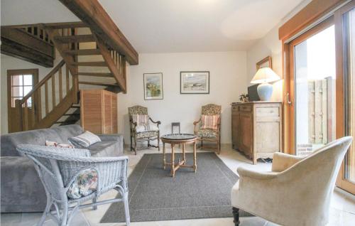 Beautiful home in Le Bourg-Dun with 2 Bedrooms and WiFi