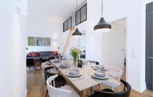 Beautiful home in Lembruch-Dmmer See with 3 Bedrooms, Sauna and Indoor swimming pool