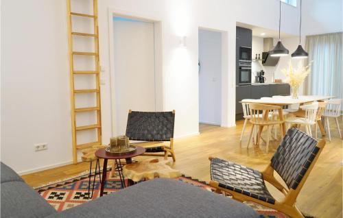 Beautiful home in Lembruch-Dmmer See with 3 Bedrooms, WiFi and Indoor swimming pool
