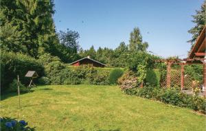 Beautiful home in Lengenfeld-Plohn with 2 Bedrooms and WiFi