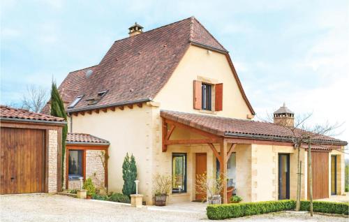 Beautiful home in Les Eyzies Sireuil with 3 Bedrooms and WiFi