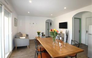 Beautiful home in Lussas with Outdoor swimming pool, 2 Bedrooms and WiFi