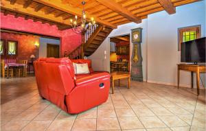Beautiful home in Maillane with WiFi and 3 Bedrooms