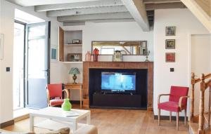 Beautiful home in Montpezat dAgenais with 3 Bedrooms, WiFi and Outdoor swimming pool