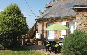 Beautiful home in Pleubian with 1 Bedrooms and WiFi
