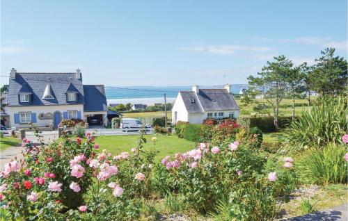 Beautiful home in Plomodiern with 3 Bedrooms and WiFi