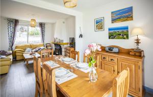 Beautiful home in Quinville with 5 Bedrooms and WiFi