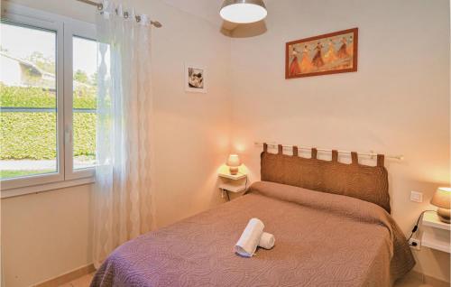 Beautiful home in Raphle-ls-Arles with 2 Bedrooms, WiFi and Outdoor swimming pool