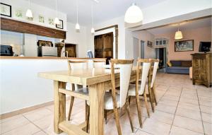 Beautiful home in Saint-Germain with Outdoor swimming pool and 2 Bedrooms