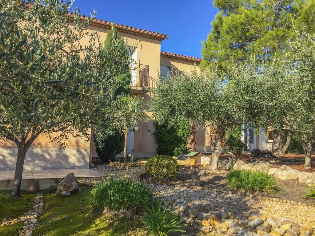 Beautiful home in Saint-Germain with Outdoor swimming pool and 2 Bedrooms 07170 Saint-Germain