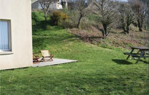 Beautiful home in Saint Michel en Greve with 3 Bedrooms and WiFi