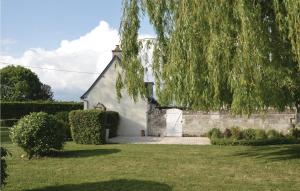 Beautiful home in Saumur with 2 Bedrooms and WiFi