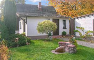 Beautiful home in Schlema Ot Wildbach with 1 Bedrooms and WiFi