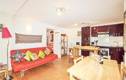 Beautiful home in Sorde with 2 Bedrooms and WiFi