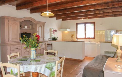 Beautiful home in St, Julien de Peyrolas with WiFi, Private swimming pool and Outdoor swimming pool