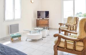 Beautiful home in St, Marcouf De LIsle with 2 Bedrooms and WiFi